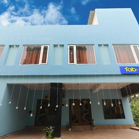 Fabhotel Blueark Лакхнау Экстерьер фото